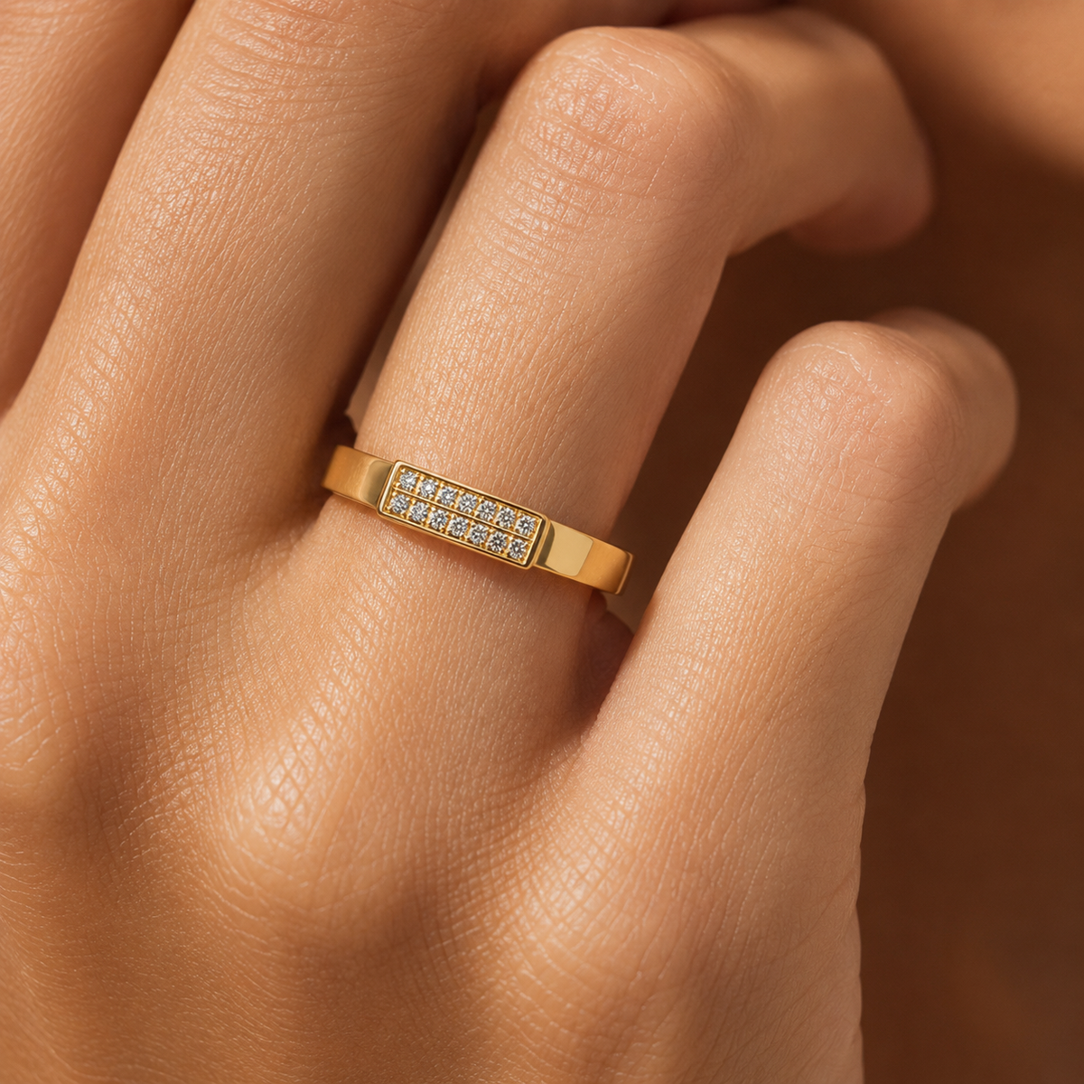 Pavé Bar Pinky Ring